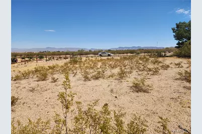 6708 E Manzanita Drive, Kingman, AZ 86401 - Photo 8