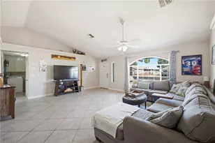1672 E Winter Haven Dr, Mohave Valley, AZ 86440 - Photo 6
