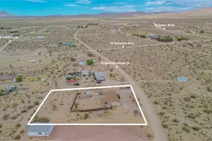 21243 N Red Mountain Dr, White Hills, AZ 86445 - Photo 32