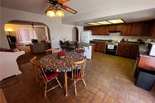 1436 Verde Dr, Bullhead City, AZ 86442 - Photo 8