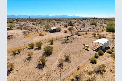16876 S Lawton Road, Yucca, AZ 86438 - Photo 4