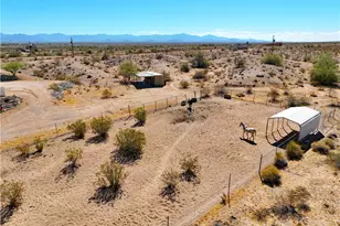 16876 S Lawton Rd, Yucca, AZ 86438 - Photo 4