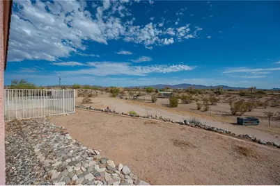 16876 S Lawton Road, Yucca, AZ 86438 - Photo 8