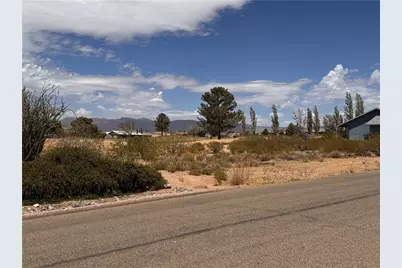 7732 E Oxbow Drive, Kingman, AZ 86401 - Photo 8