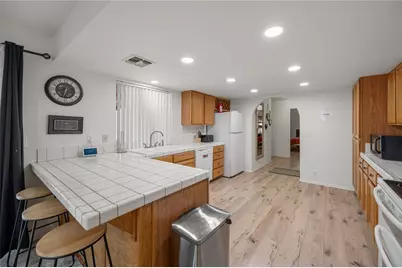 3303 Park Ridge Avenue, Bullhead City, AZ 86429 - Photo 10