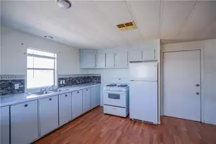 1946 Monterey Dr, Bullhead City, AZ 86442 - Photo 16