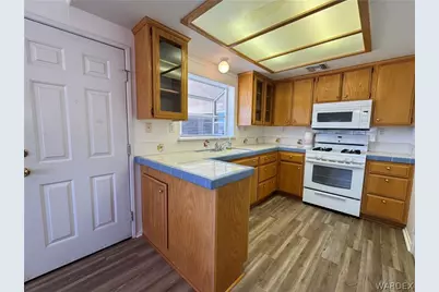 12962 S Apache Parkway, Topock, AZ 86436 - Photo 8