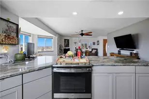 2859 W Malibu Rd, Golden Valley, AZ 86413 - Photo 22