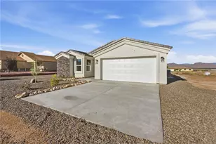 10037 N Larkspur Dr, Kingman, AZ 86401 - Photo 2