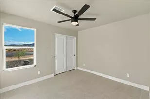 10037 N Larkspur Dr, Kingman, AZ 86401 - Photo 8