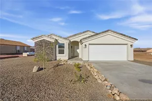 10037 N Larkspur Dr, Kingman, AZ 86401 - Photo 1