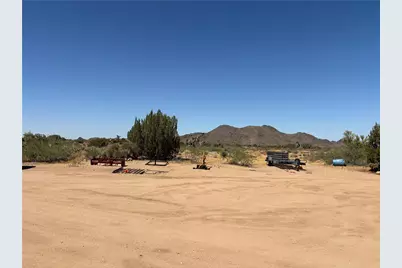 5221 E Crystal Springs Road, Yucca, AZ 86438 - Photo 14