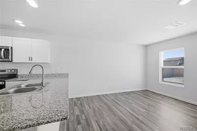 2228 E Sand Creek Drive, Fort Mohave, AZ 86426 - Photo 10