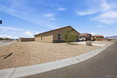 2228 E Sand Creek Drive, Fort Mohave, AZ 86426 - Photo 2