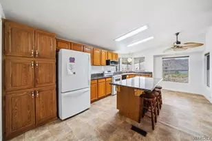 1933 Riverside Dr, Bullhead City, AZ 86442 - Photo 16