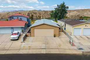 1933 Riverside Dr, Bullhead City, AZ 86442 - Photo 2