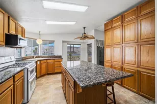1933 Riverside Dr, Bullhead City, AZ 86442 - Photo 18