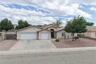 3208 Jennifer Ave, Kingman, AZ 86401 - Photo 2