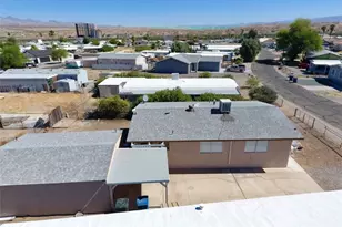 1401 Tuthill Ln, Bullhead City, AZ 86442 - Photo 12