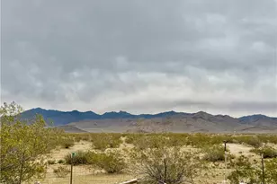 10757 N Sacramento Ln, Dolan Springs, AZ 86441 - Photo 22