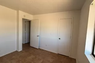 2700 W Shauna Dr, Golden Valley, AZ 86413 - Photo 12