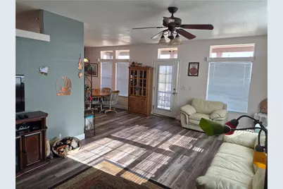540 W Havasu Lane, Meadview, AZ 86444 - Photo 16