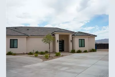 2925 Sinyala Canyon Drive, Bullhead City, AZ 86429 - Photo 2