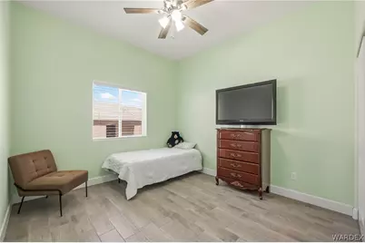 1612 Kalil Drive, Bullhead City, AZ 86442 - Photo 32