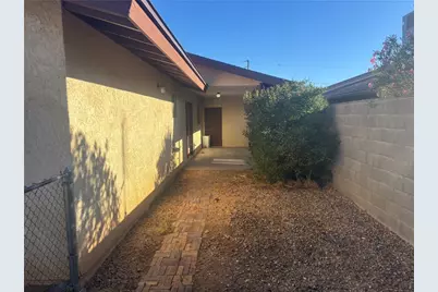 2030 Pacific Avenue, Kingman, AZ 86401 - Photo 6