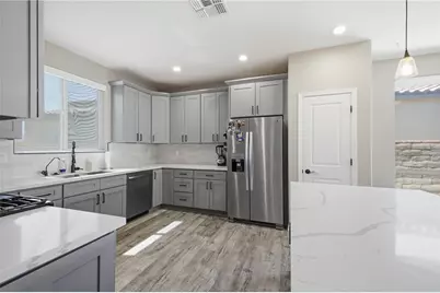 834 Onate Court, Bullhead City, AZ 86429 - Photo 8