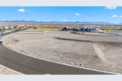 2424 E Calle Sevilla, Fort Mohave, AZ 86426 - Photo 8