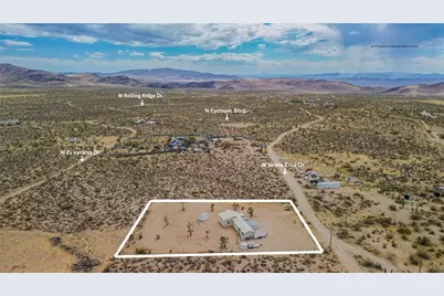 8176 W Santa Cruz Drive, White Hills, AZ 86445 - Photo 2