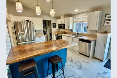 1694 S Elgin Road, Golden Valley, AZ 86413 - Photo 10