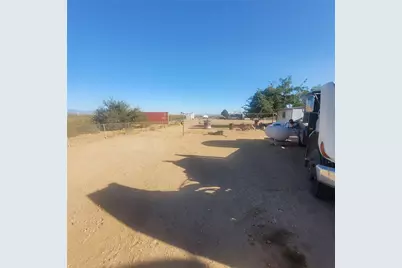 5182 N Cordes Road, Golden Valley, AZ 86413 - Photo 14