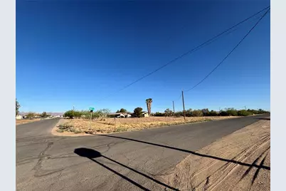 5553 W Abrigo Drive, Golden Valley, AZ 86413 - Photo 36