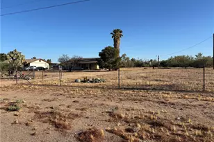 5553 W Abrigo Dr, Golden Valley, AZ 86413 - Photo 34