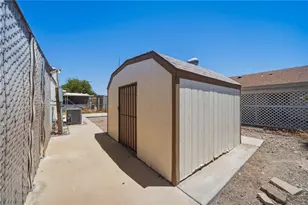 858 Stahlman Dr, Bullhead City, AZ 86442 - Photo 36