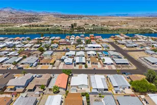 858 Stahlman Dr, Bullhead City, AZ 86442 - Photo 42