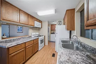 858 Stahlman Dr, Bullhead City, AZ 86442 - Photo 20