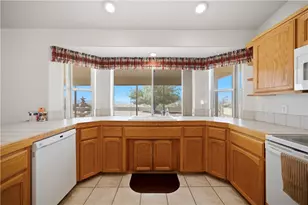 4399 Pinto Rd, Kingman, AZ 86401 - Photo 6