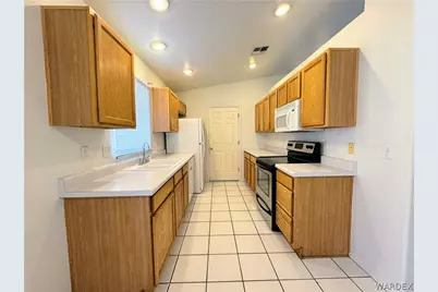 1815 Gates Avenue, Kingman, AZ 86401 - Photo 6
