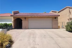 2843 Country Club Dr, Bullhead City, AZ 86442 - Photo 1
