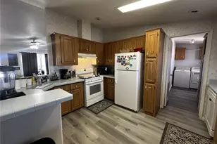 18773 N Queen Dr, Dolan Springs, AZ 86441 - Photo 8