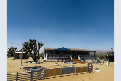 18773 N Queen Drive, Dolan Springs, AZ 86441 - Photo 2