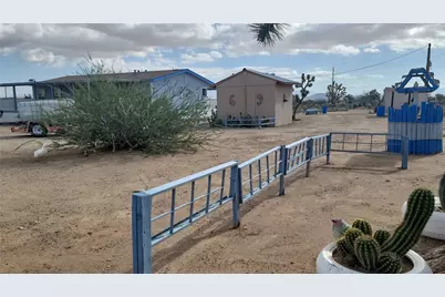 18773 N Queen Drive, Dolan Springs, AZ 86441 - Photo 46