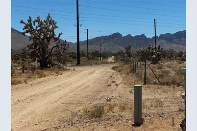 18773 N Queen Drive, Dolan Springs, AZ 86441 - Photo 24