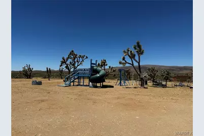 18773 N Queen Drive, Dolan Springs, AZ 86441 - Photo 36
