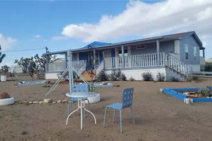 18773 N Queen Dr, Dolan Springs, AZ 86441 - Photo 2