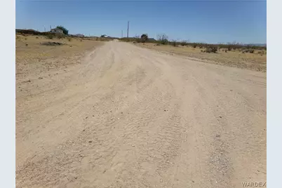 2376 Mohave Trail Lot 1, Golden Valley, AZ 86413 - Photo 10