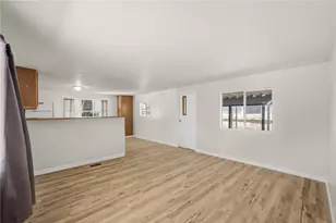1814 Forest Way, Bullhead City, AZ 86442 - Photo 14